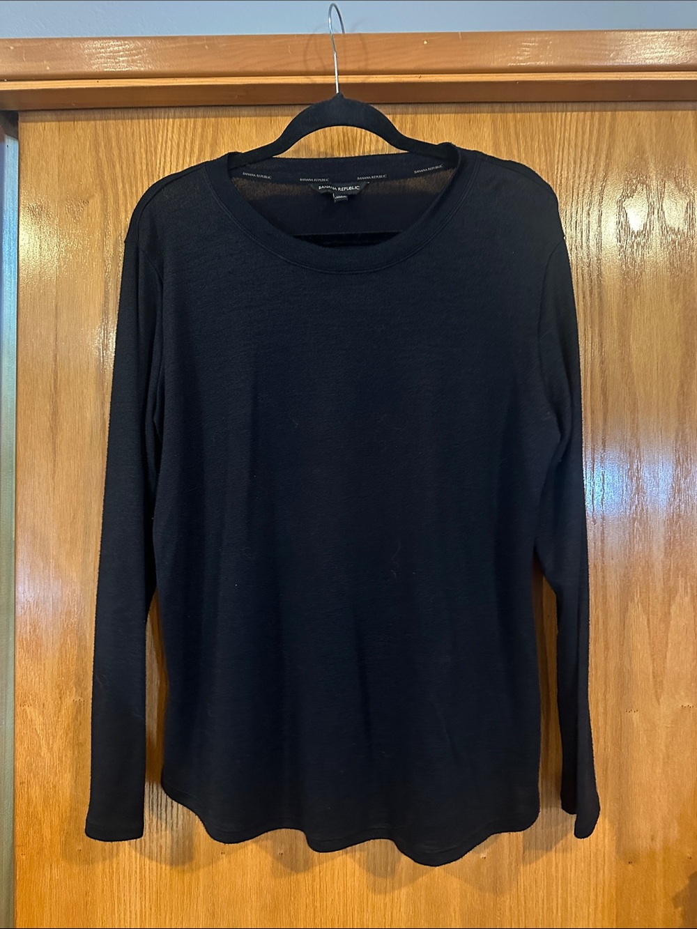 Banana Republic Black Long Sleeve Crewneck Top